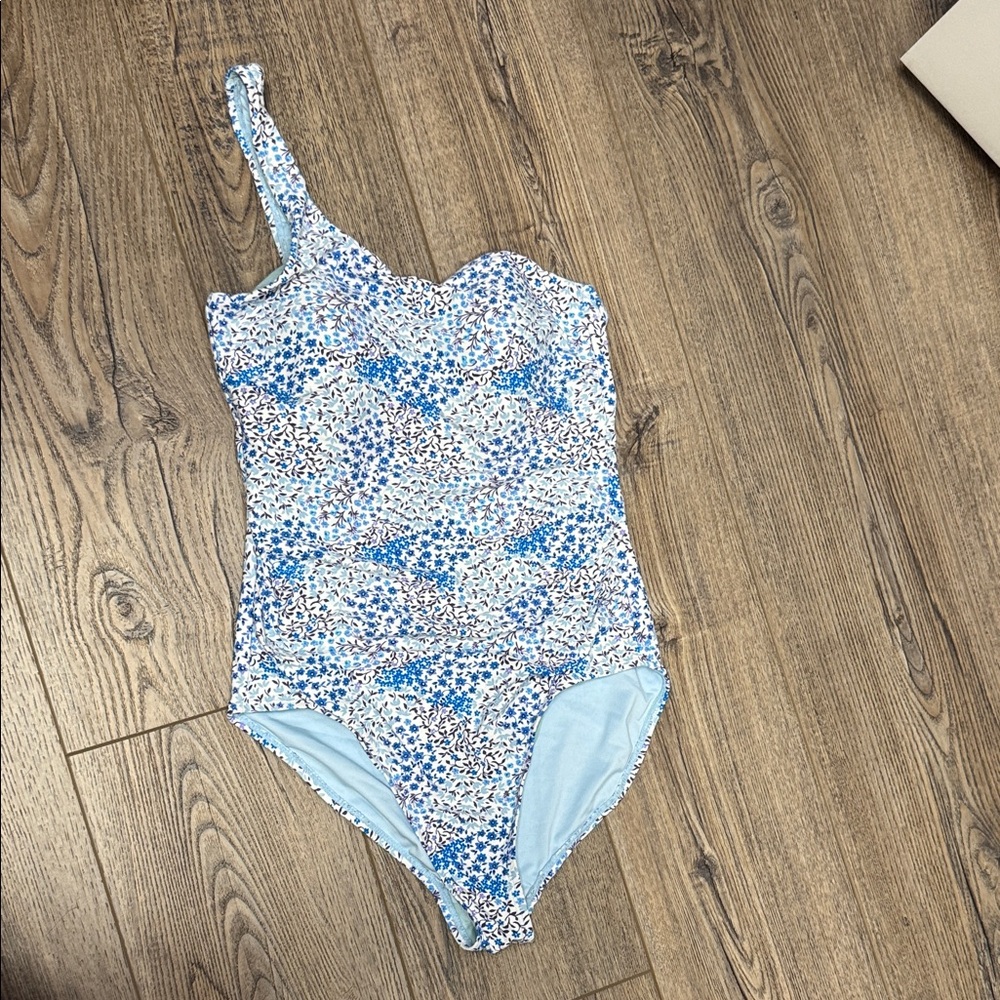 Nip Tuck